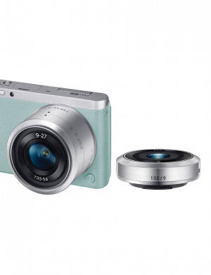 Samsung Mirrorless DigitalCamera with 9mm and 9-27mm Lenses and Case Kit